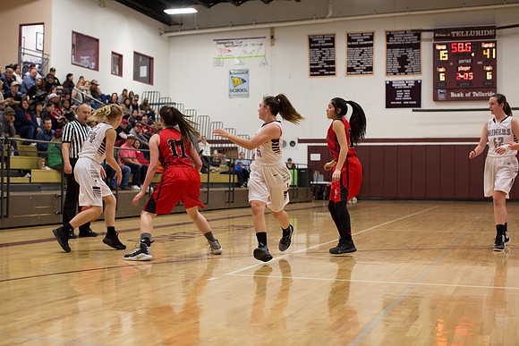 2018 020917 Basketball - 11