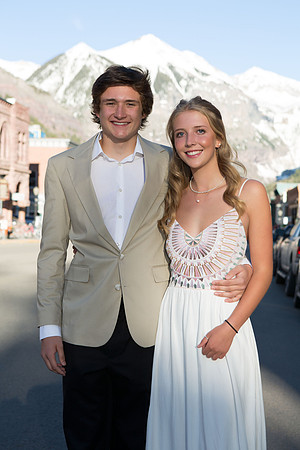 2017 042217 Prom 037