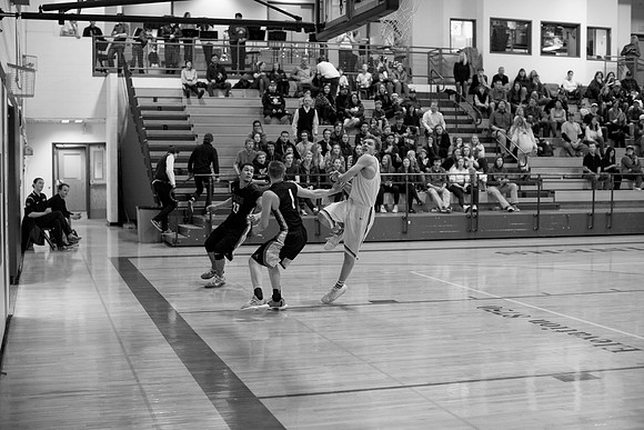 2018 020917 Basketball - 375